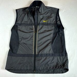 Nike Vintage Women's Clima Fit Windbreaker Vest Sleeveless, Size Medium